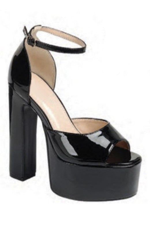 LETICIA PATENT PLATFORM SANDAL