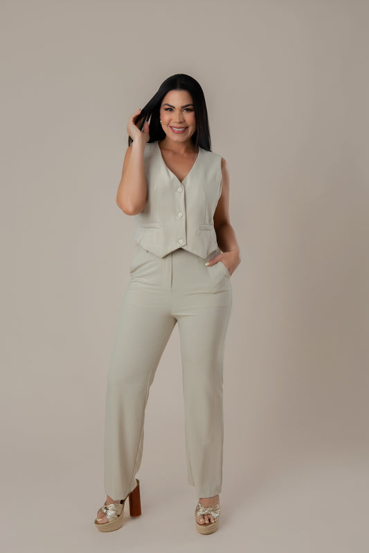 AMARIS VEST