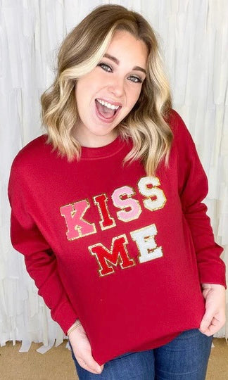 KISS ME RED SWEATER