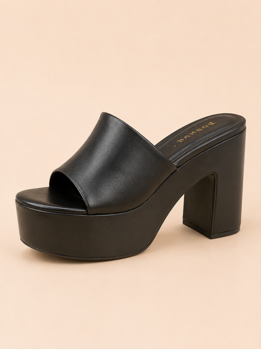 LESLIE BLACK SANDALS