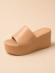 KATIUSCA CAMEL SANDALS