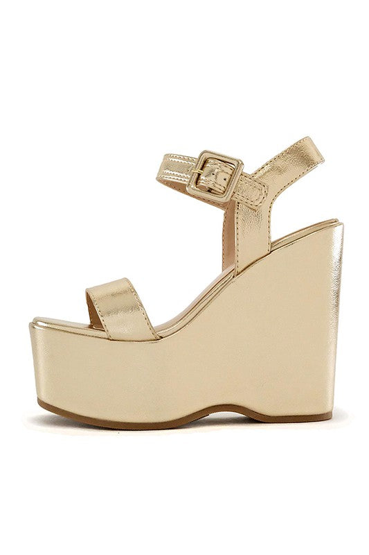 TATTY GOLD SANDALS